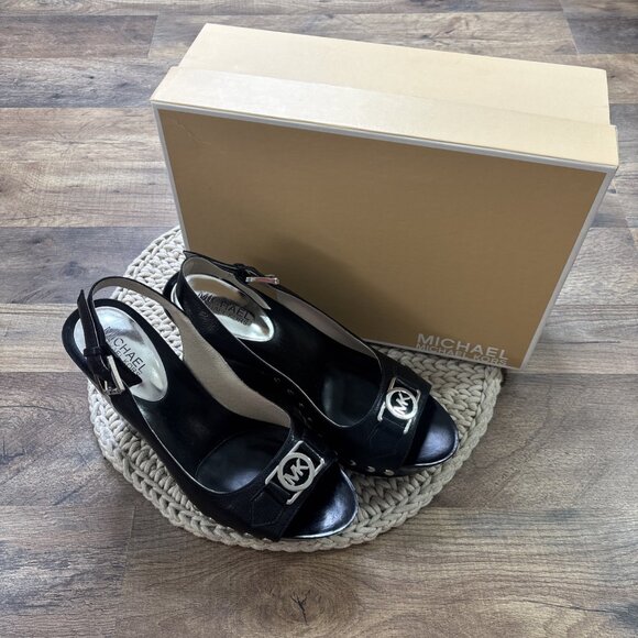 Michael Kors Black Platform Wedges Open Toe Slingback Shoes Size 9 Charm Logo - Picture 11 of 16